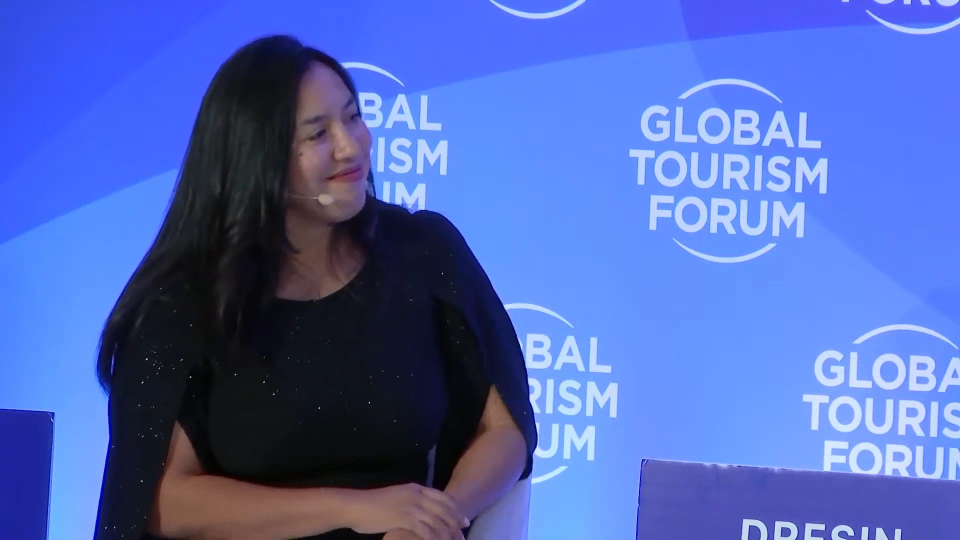 Jeannette Ceja moderating a panel at the GTF Leaders Summit Europe 2022