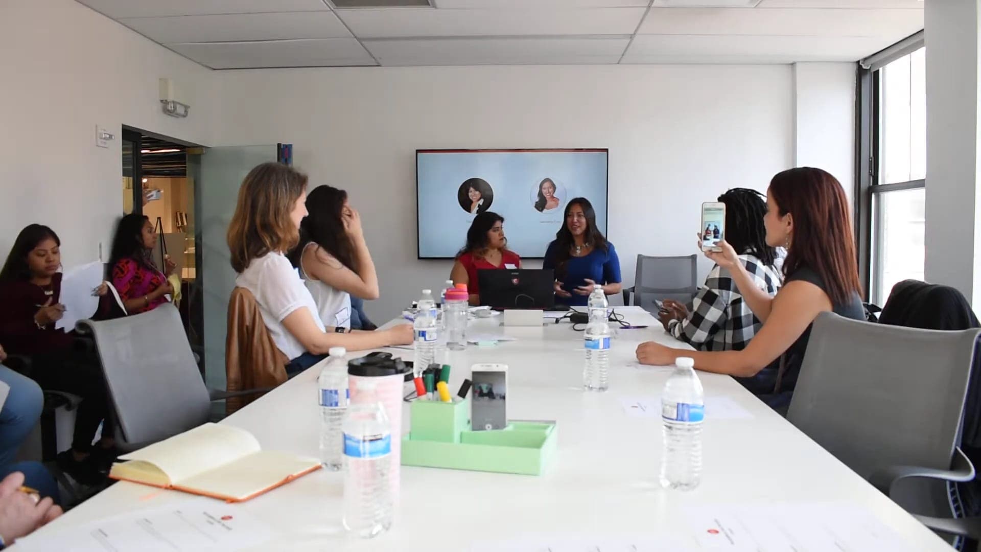 Jeannette Ceja hosting the ALAS Travel Latinx panel and workshop